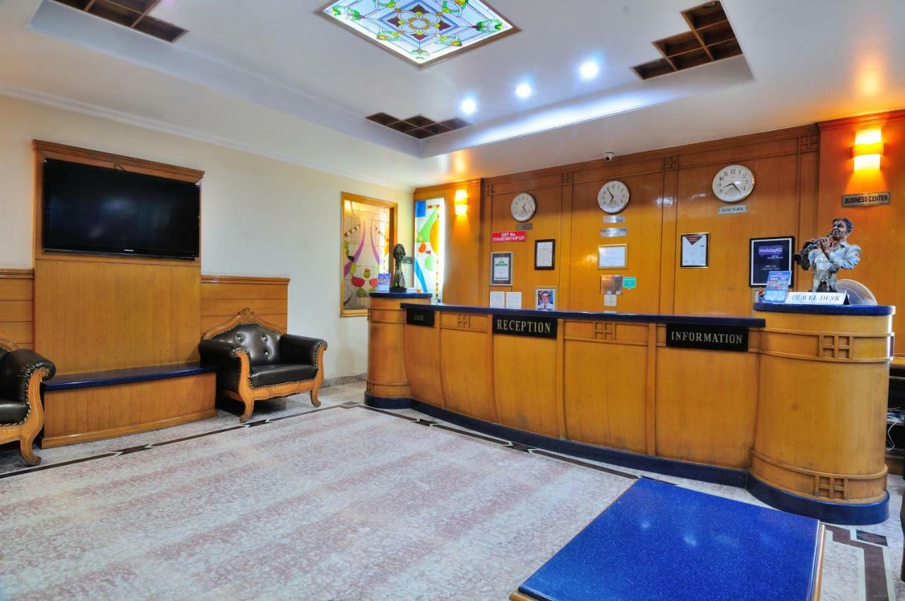 Hotel Maharaja Residency Джаландхар Экстерьер фото