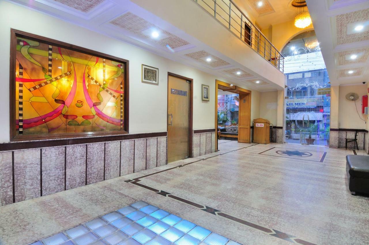 Hotel Maharaja Residency Джаландхар Экстерьер фото
