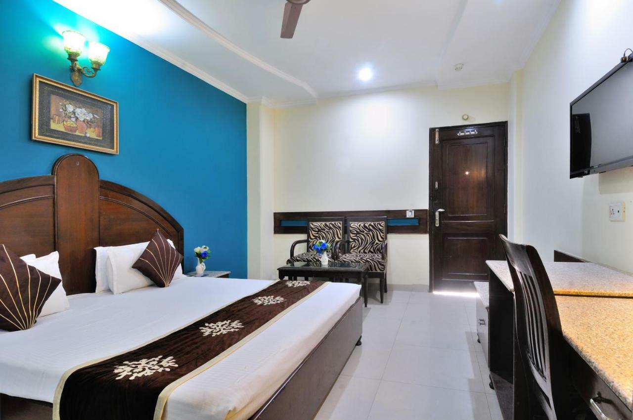 Hotel Maharaja Residency Джаландхар Экстерьер фото